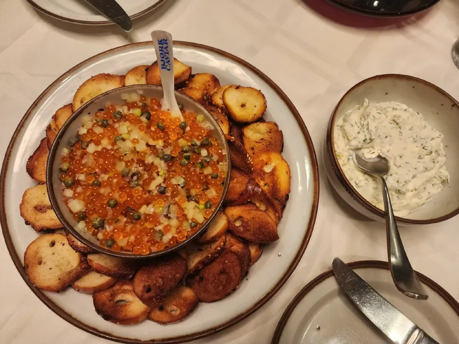Bagel chips with trout roe